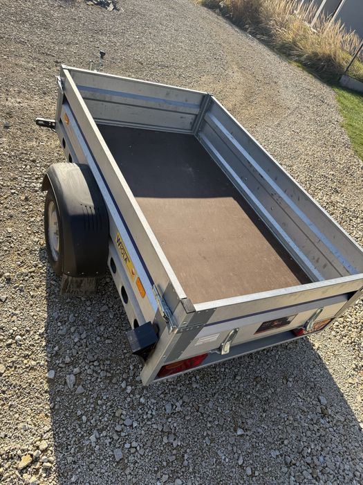 Wynajem Wynajmnę Przyczepkę Wiola Wypożyczalnia Przyczep Zabrze Gliwic