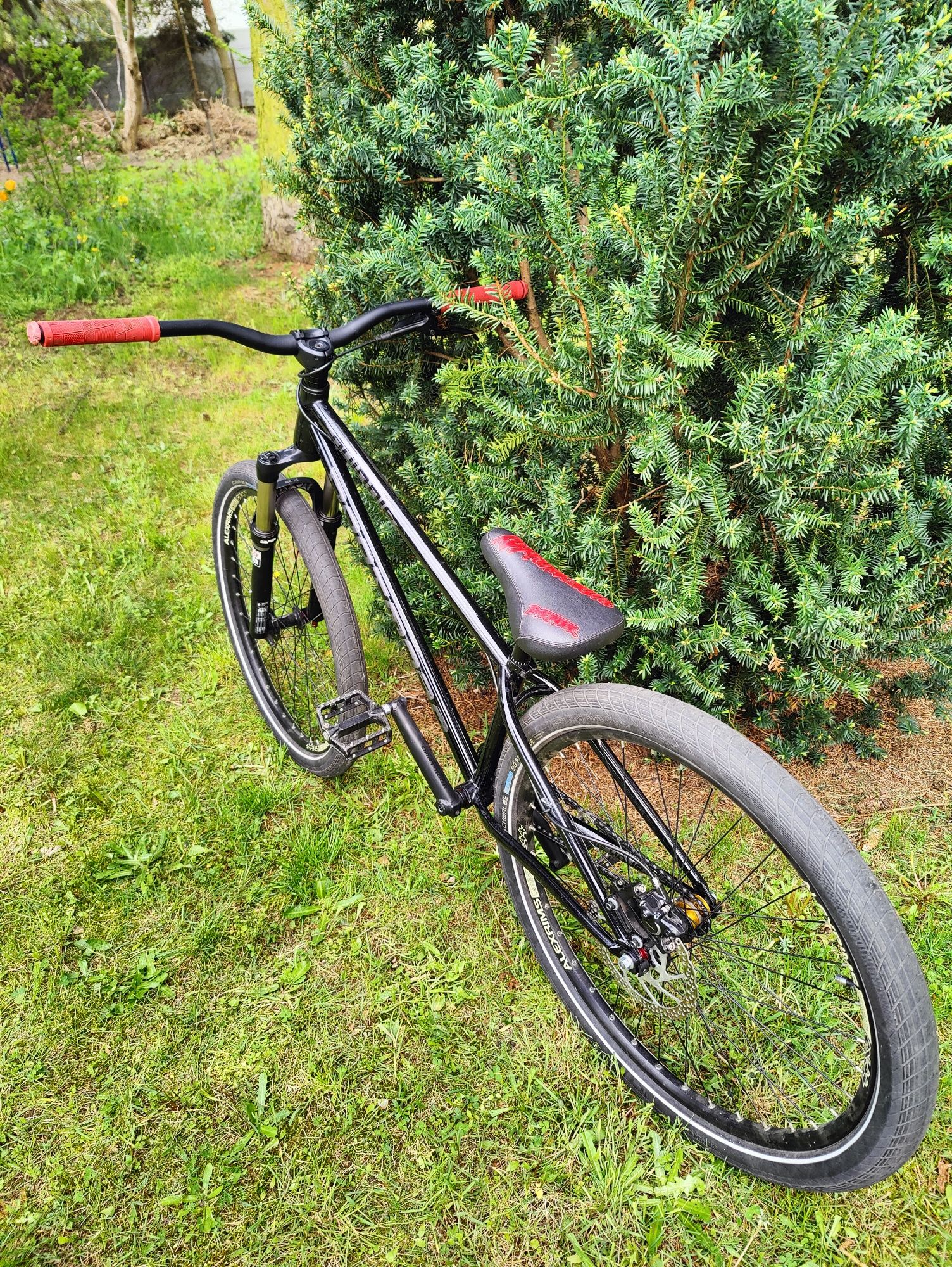 Rower DIRT koła 26" rama DARTMOOR Quinnie