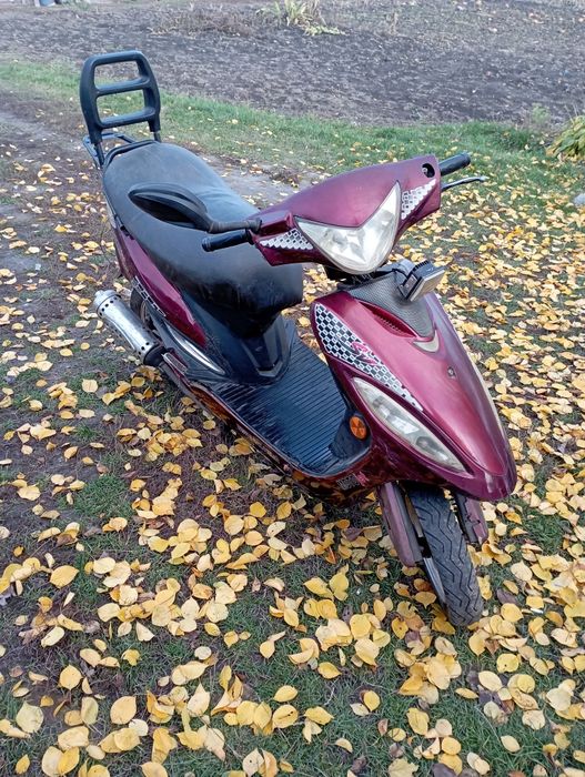Продам скутер. 120куб.