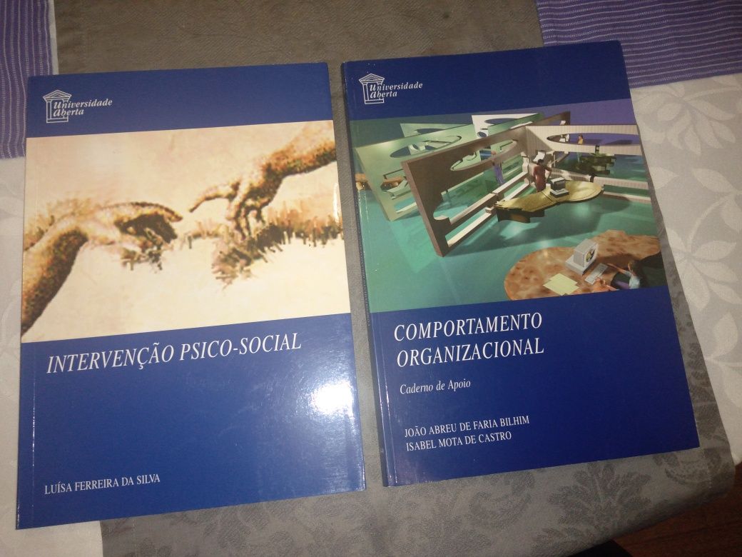Livros/Manuais dos cursos de Psic. Social e Sociologia da Univ. Aberta