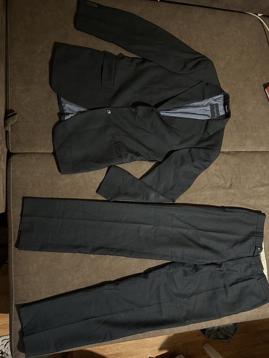 Святковий діловий костюм Томі Хілфігер