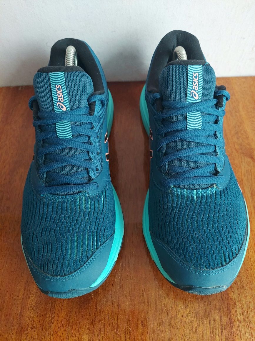 Кроссовки бігові фірми Asics gel pulse 11 gore tex оригінал 

Розмір п