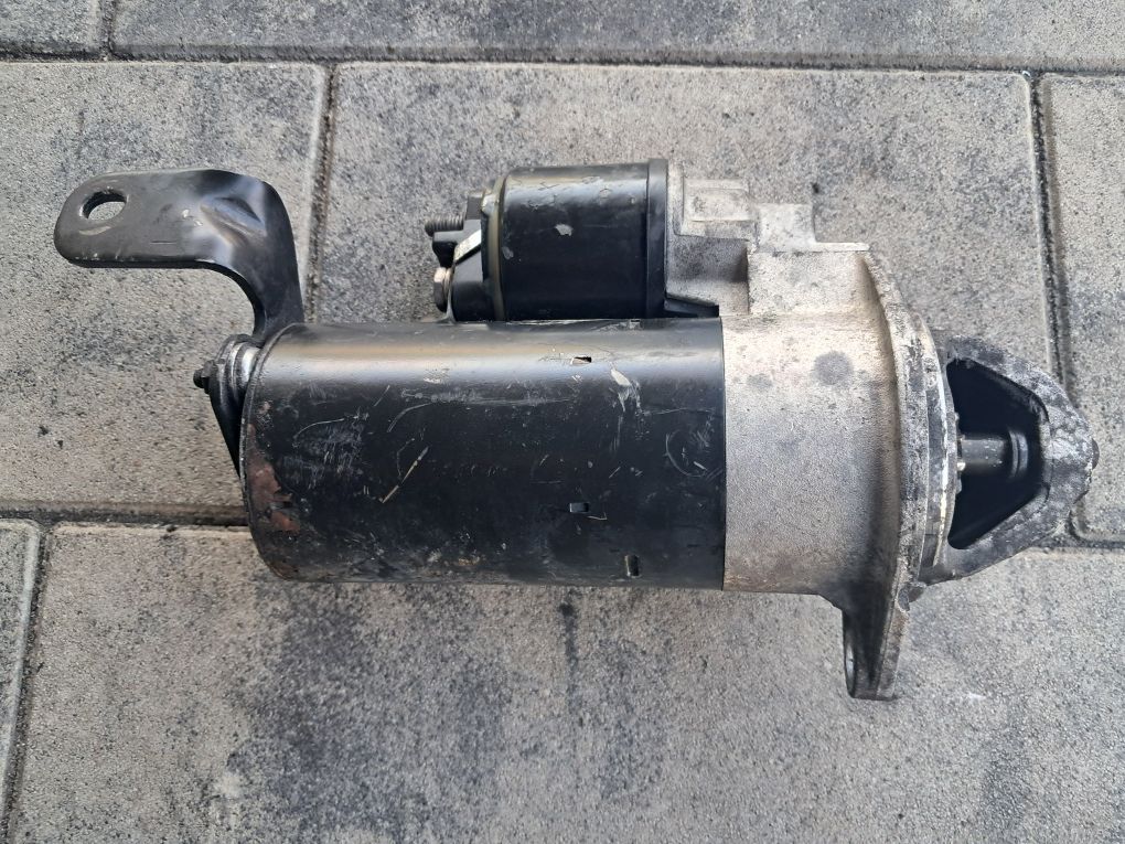 Rozrusznik Bosch Opel Astra G Vectra B C Zafira A Diesel 2.0 rok 2002