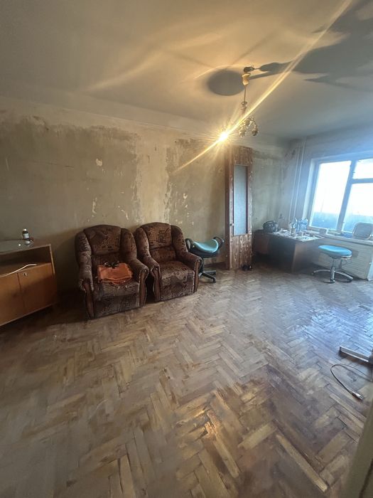 Продаётся 3 ком. кв. ул. Зестафонская в Осипенковском районе!