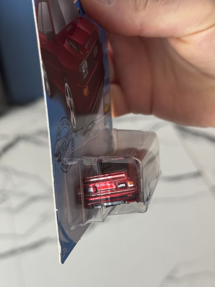 Hot Wheels STH '84 Audi Sport Quattro Super Treasure Hunt
Mattel