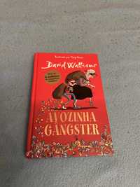 Vendo livro “Avozinha Gângster”