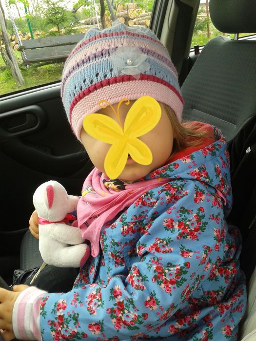 Czapki dla dziewczynki ok. 2-3 lat