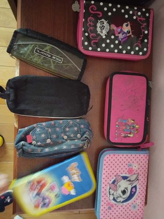 Пенали різні для школи