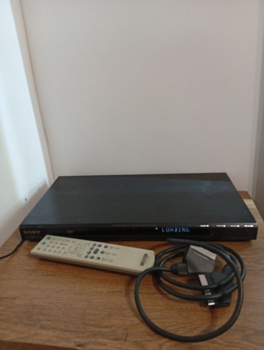 Sony odtwarzacz DVD w dobrym stanie wizualnym