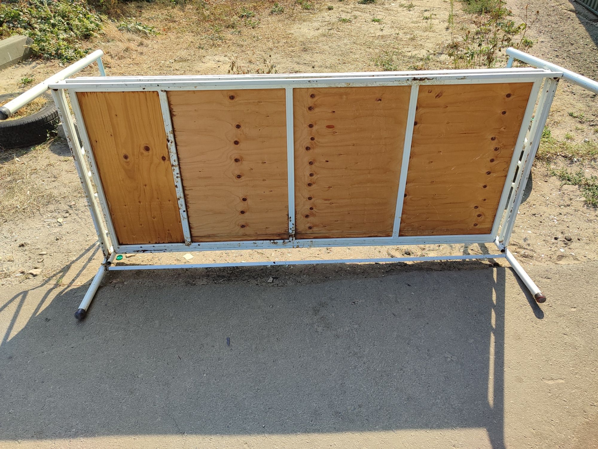 Продам кровать металлическую