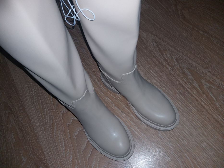 Чоботи жіночі нові демісезонні ТМ H&M