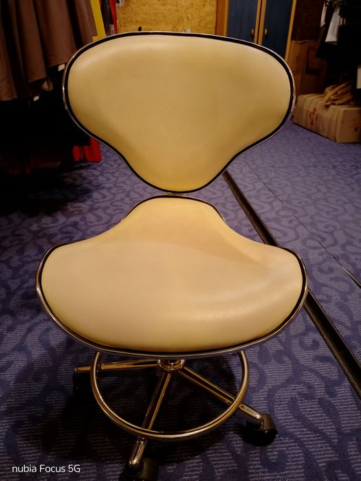 Кресло парикмахера