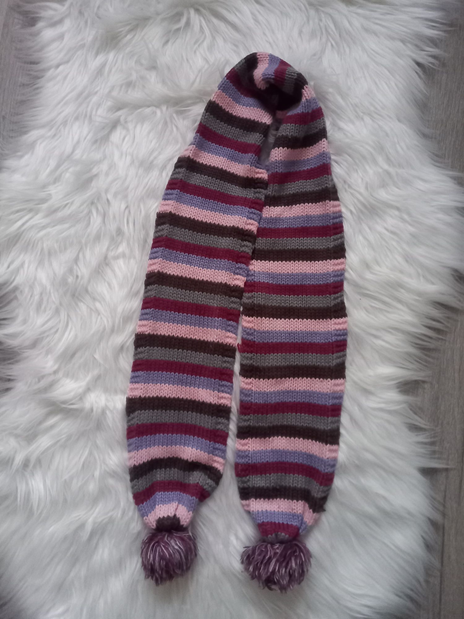 Szalik reserved kids 100 % acrylic  one size
