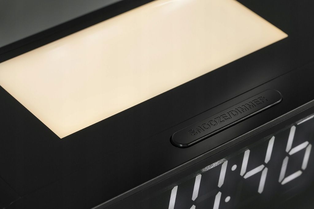 Radiobudzik DUAL Lampka nocna Ładowarka USB Radio
