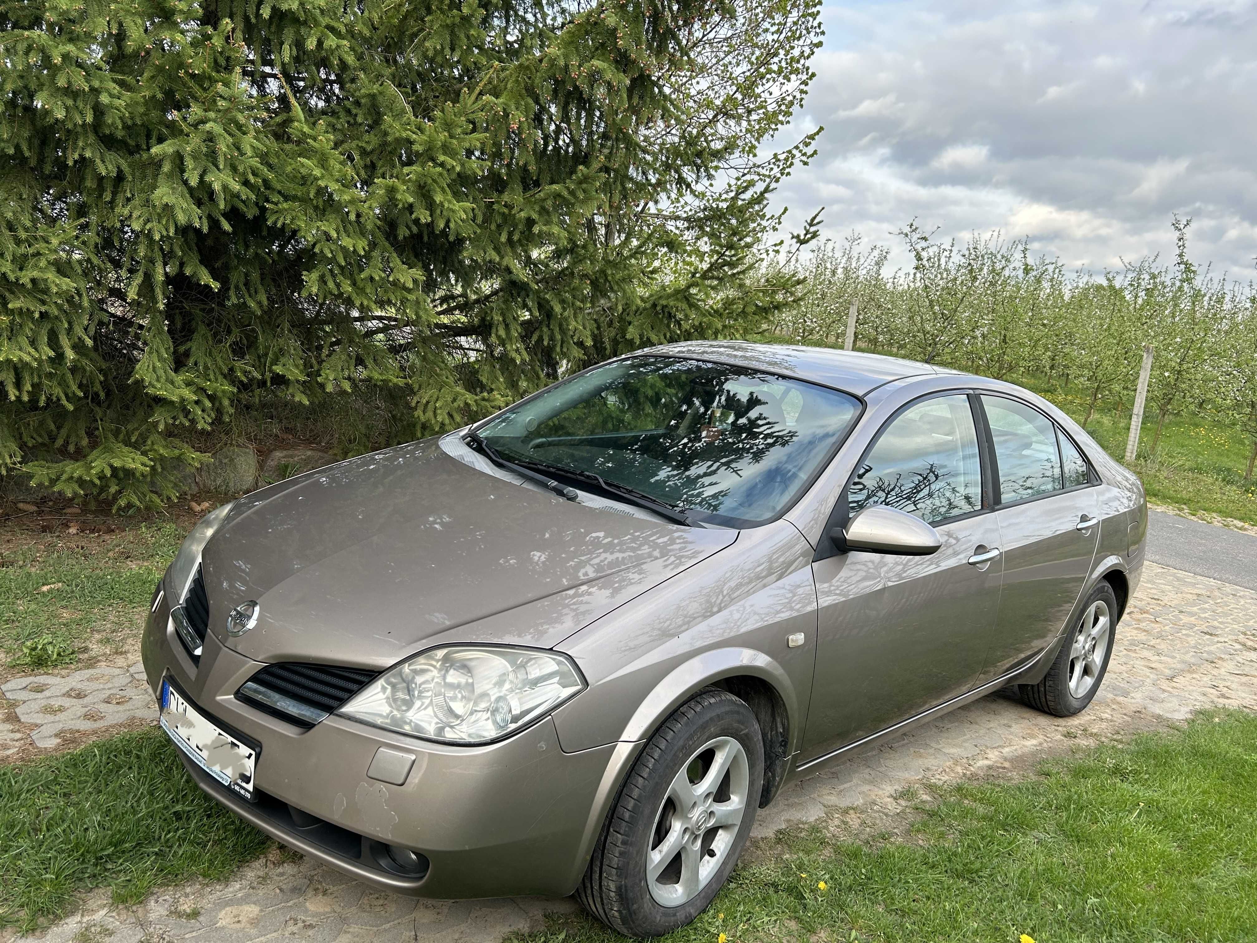 Nissan Primera P12