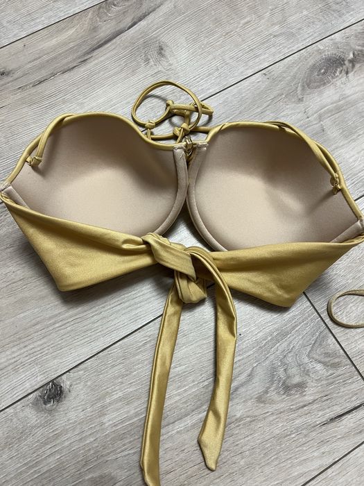 Купальник фірмовий Victoria’s secret  ліфчик чашка C/D , трусики S/M