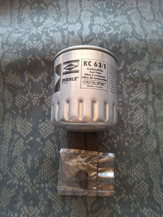 Фільтр паливний на Мерседес Віто 2.3 D