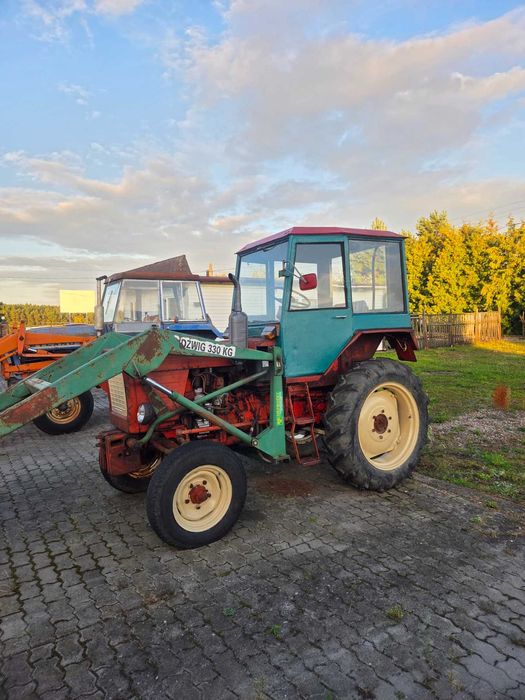 Ciągnik  T25A z turem
