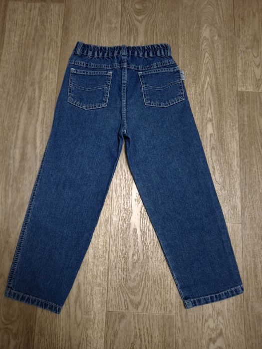 Джинси мом джинсы