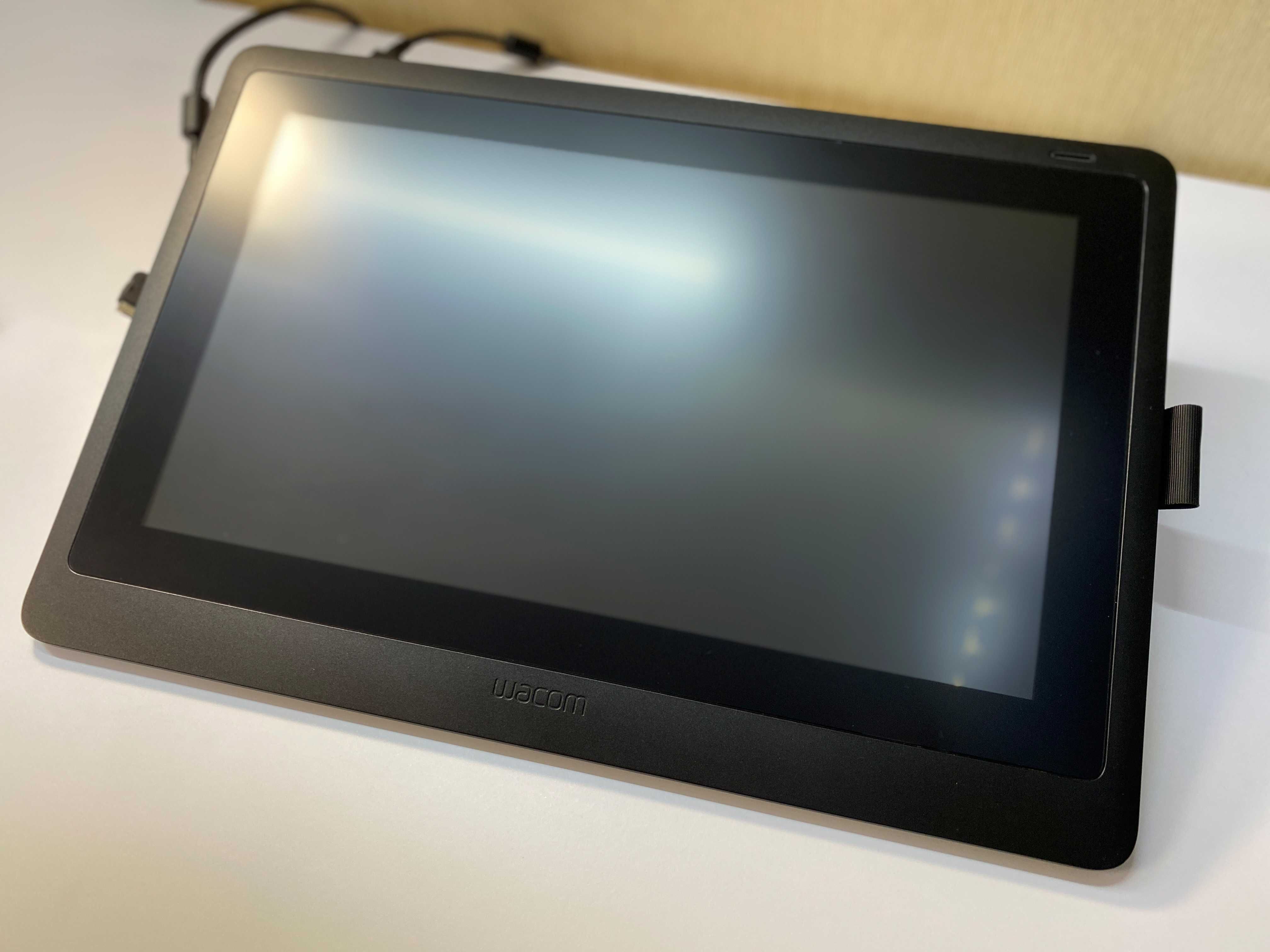 Продам Wacom Cintiq 16 (DTK1660)