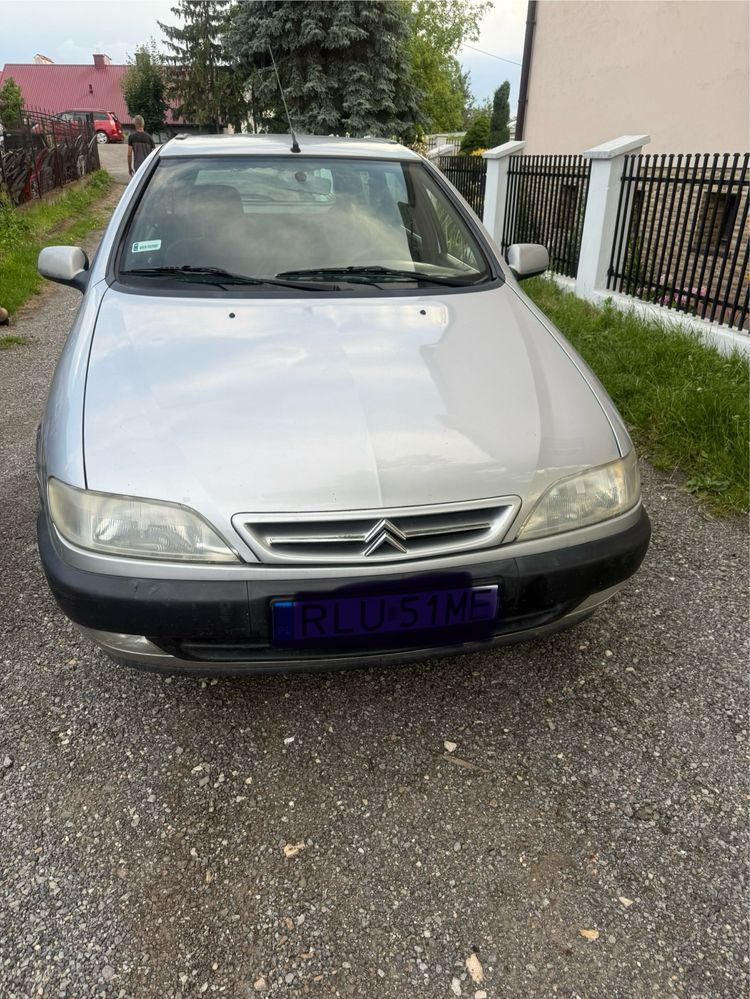 Samochód osobowy citroen xsara