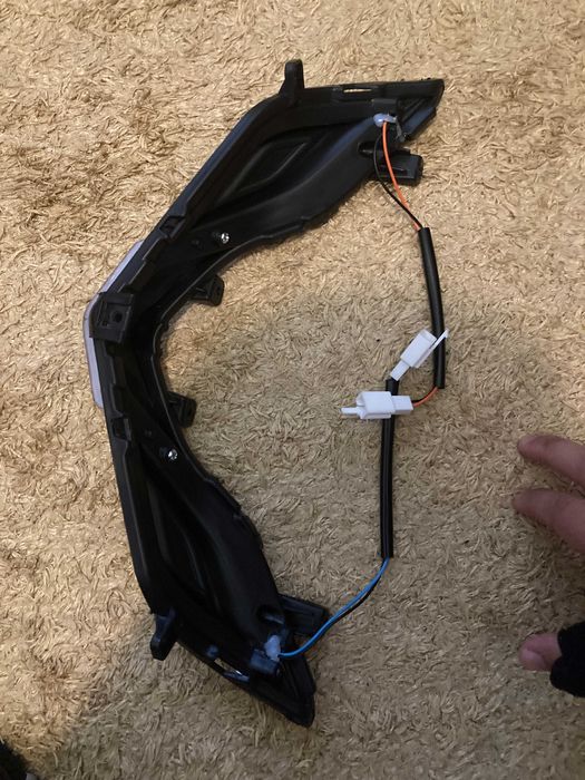 Piscas dianteiros - Para Scooter Elétrica