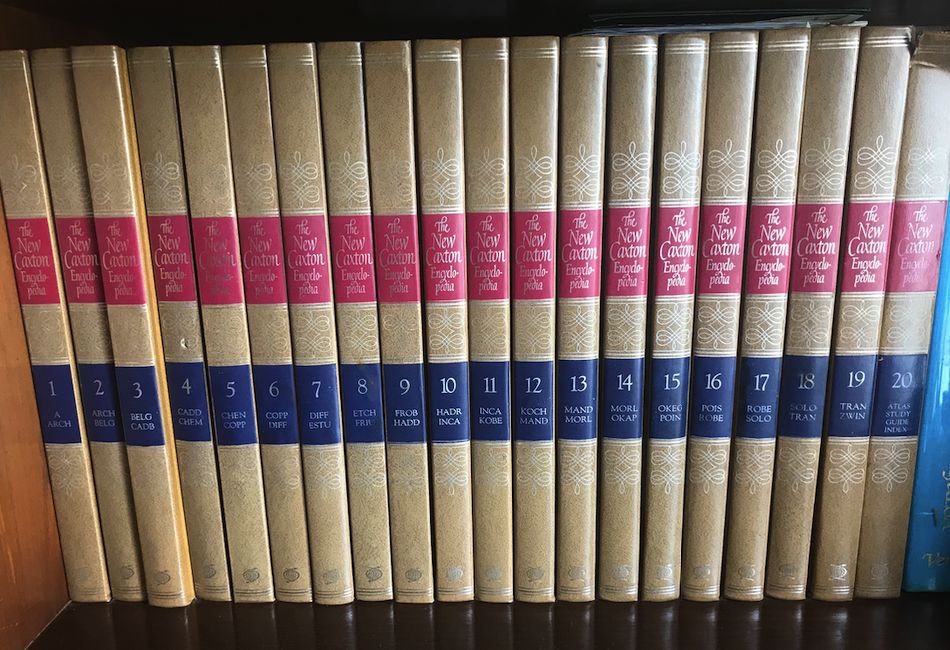 Enciclopédia The New Caxton Encyclopedia + 3 Year Books