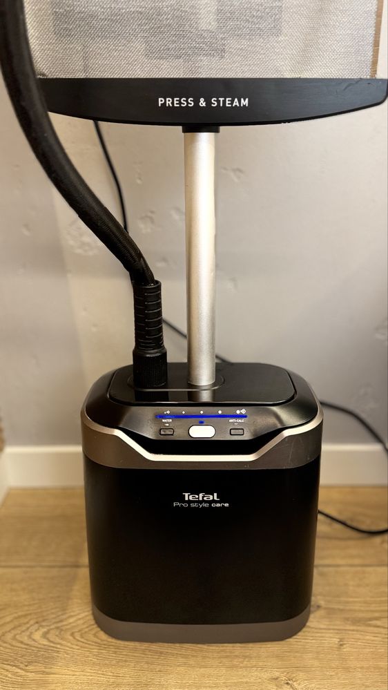 Вертикальний відпарювач Tefal IT8490E0