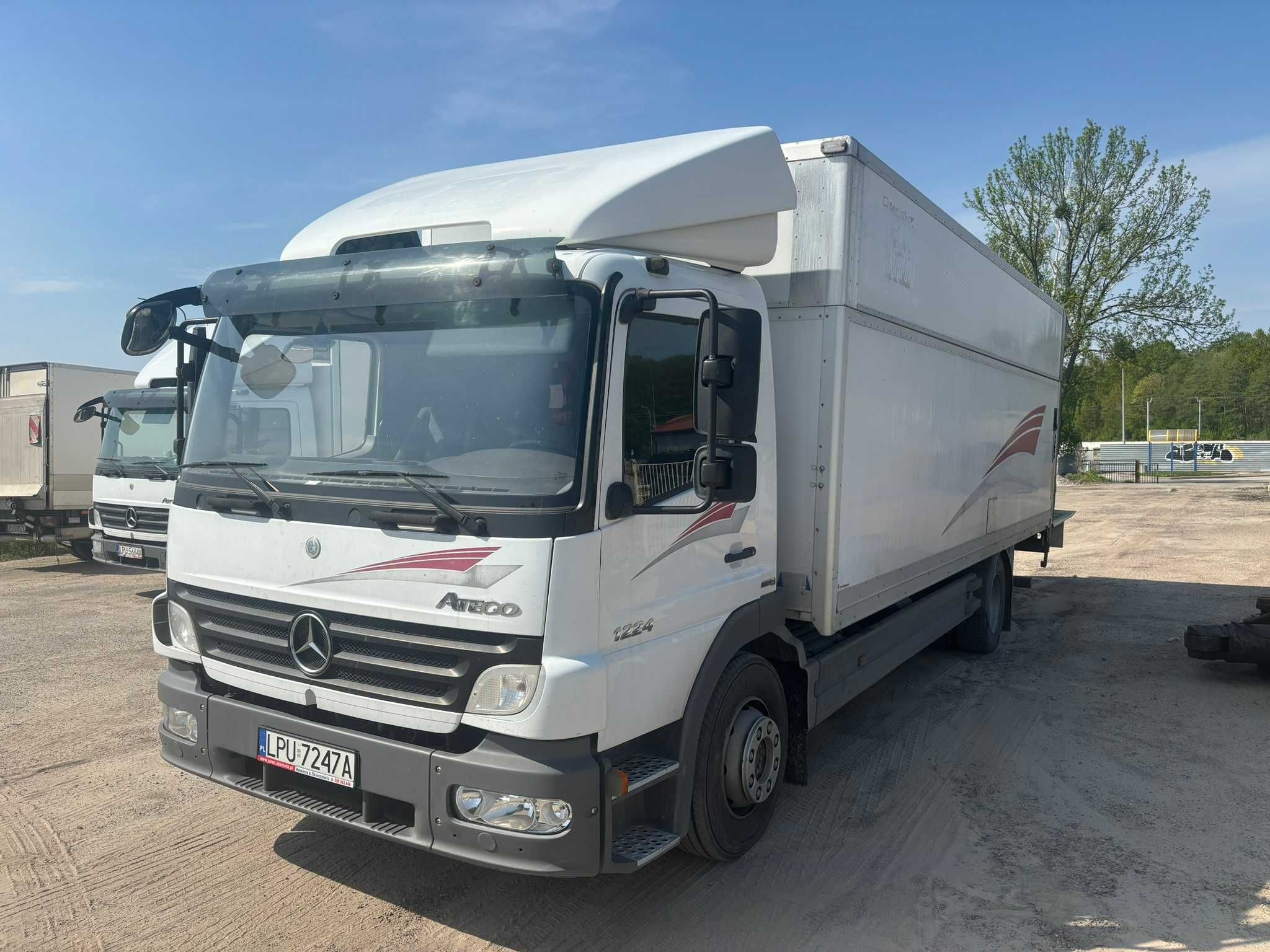 Mercedesa Atego  izoterma Winda