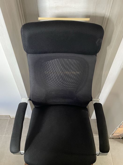 Продам компютерне стуло