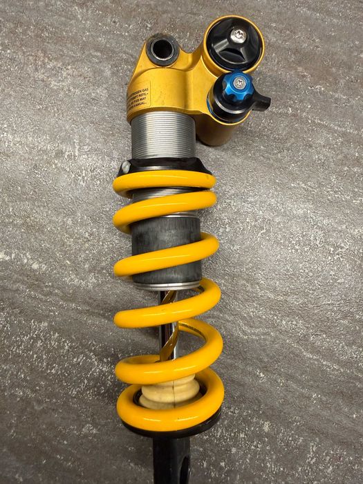 Ohlins ttx22m 210x55