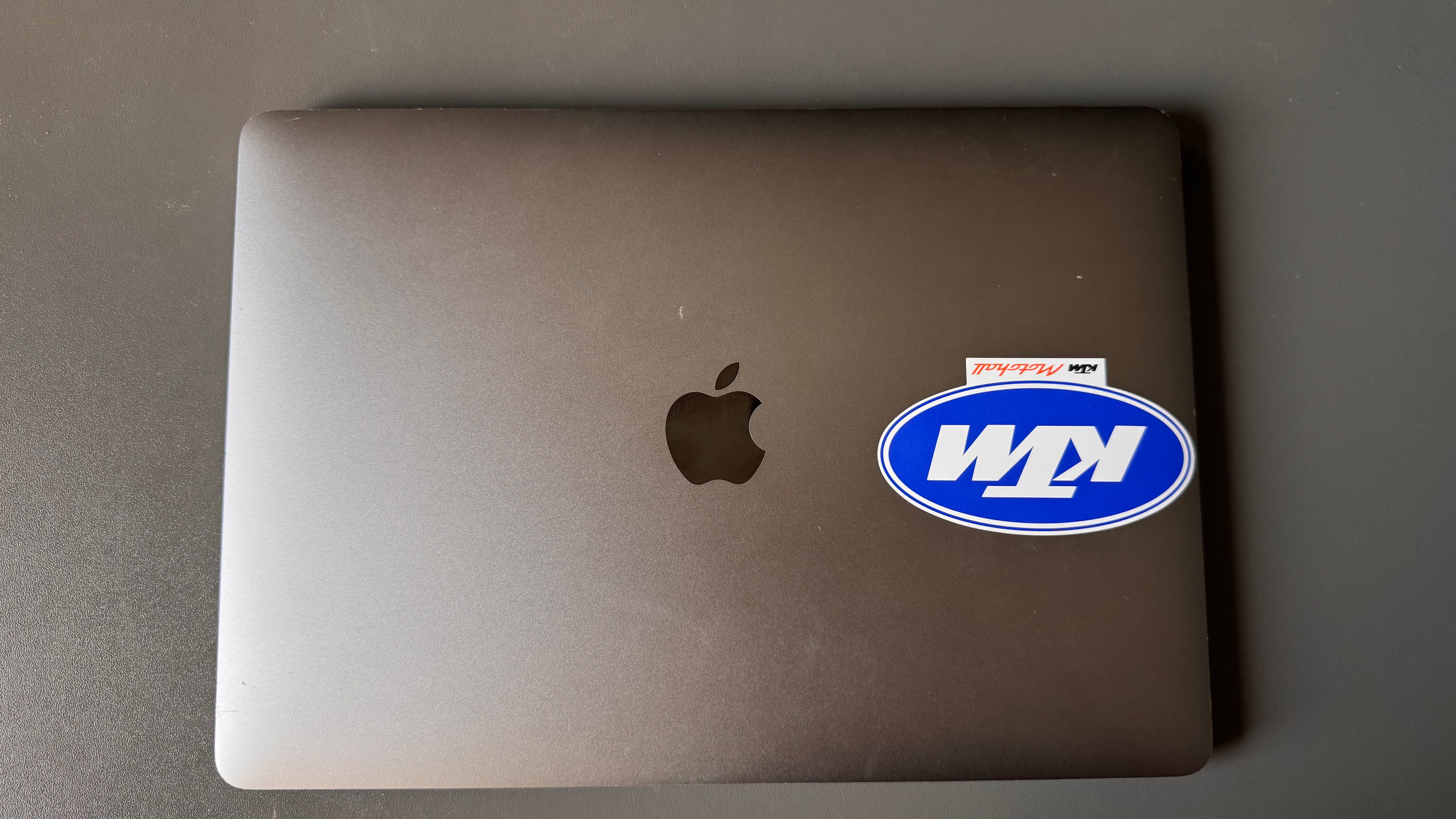 MacBook Pro 2017 i5 16Gb RAM nowa bateria i dysk