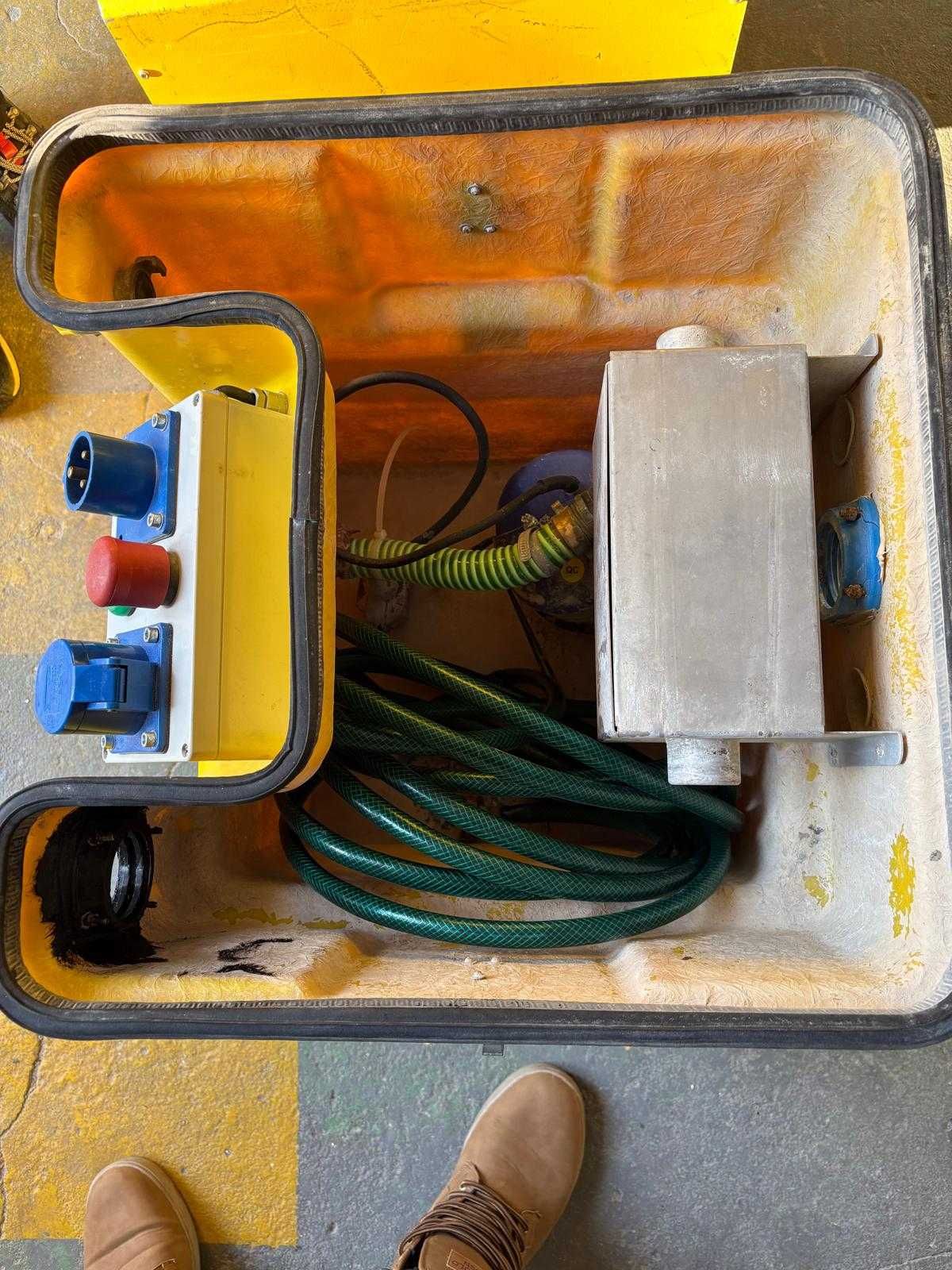 Osuszanie podposadzkowe Trotec - Separator, Pompa, FIltr, Osuszanie