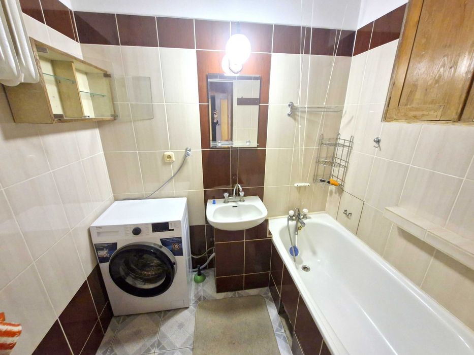 Pokoje/ Rejtana/ 400m od UR/WSPIA/ MILLENIUM HALL