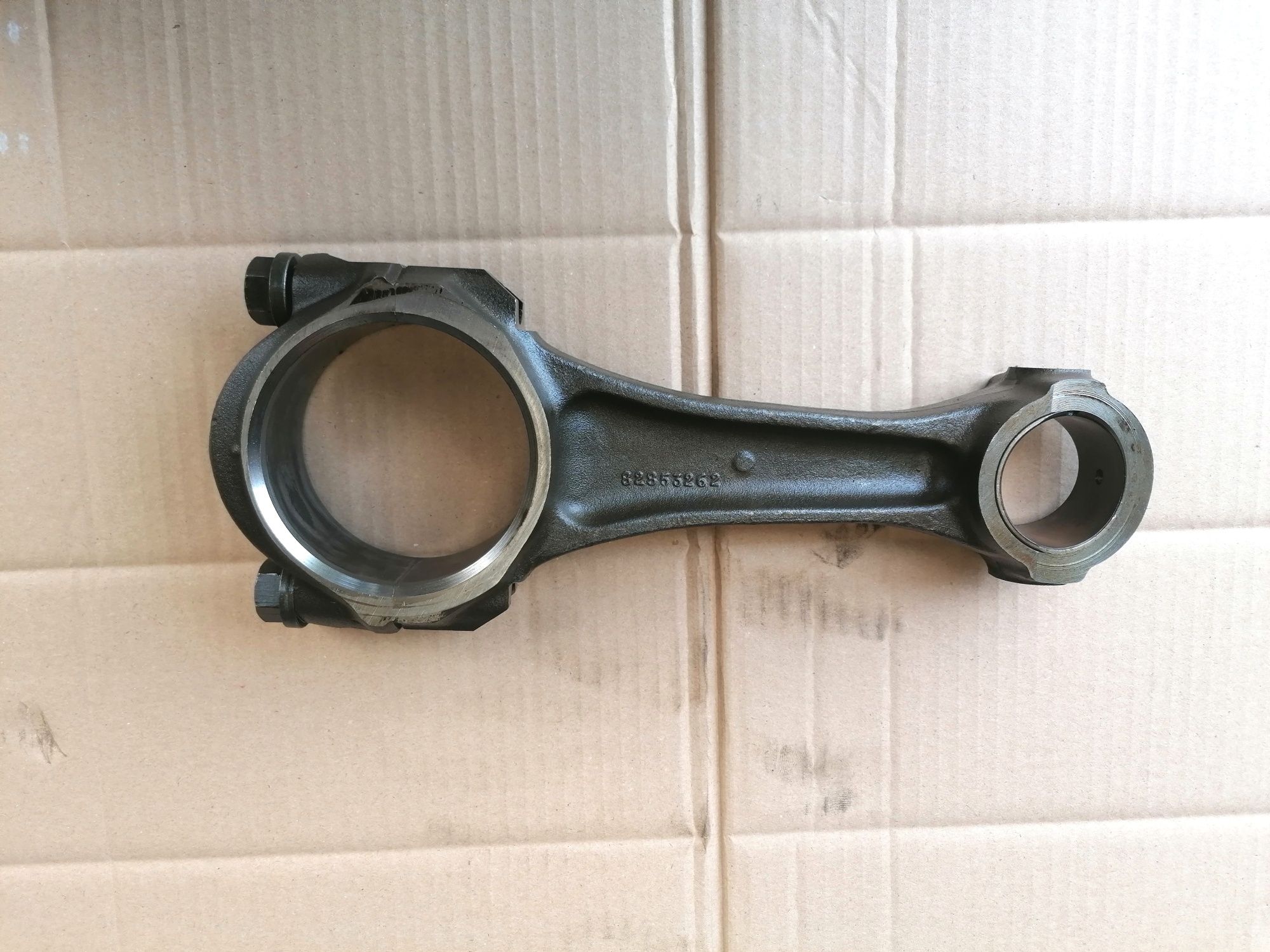 Korbowód Fiat, Ford 8240,8340,7840,5460