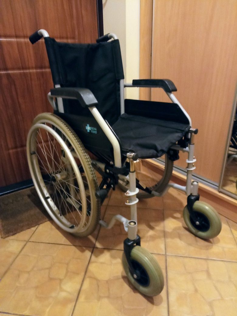 Wózek inwalidzki Cruiser 1 + GRATIS krzesło do wanny lub pod prysznic