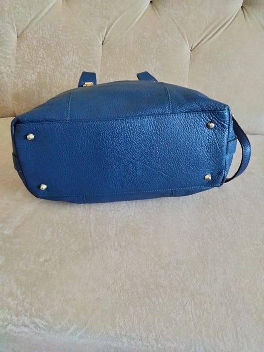 Продам женскую сумку кожа