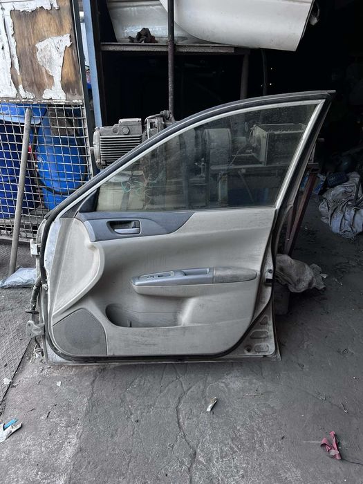 Дверь передняя правая Subaru Impreza  2007 2014 GE GV GH GR