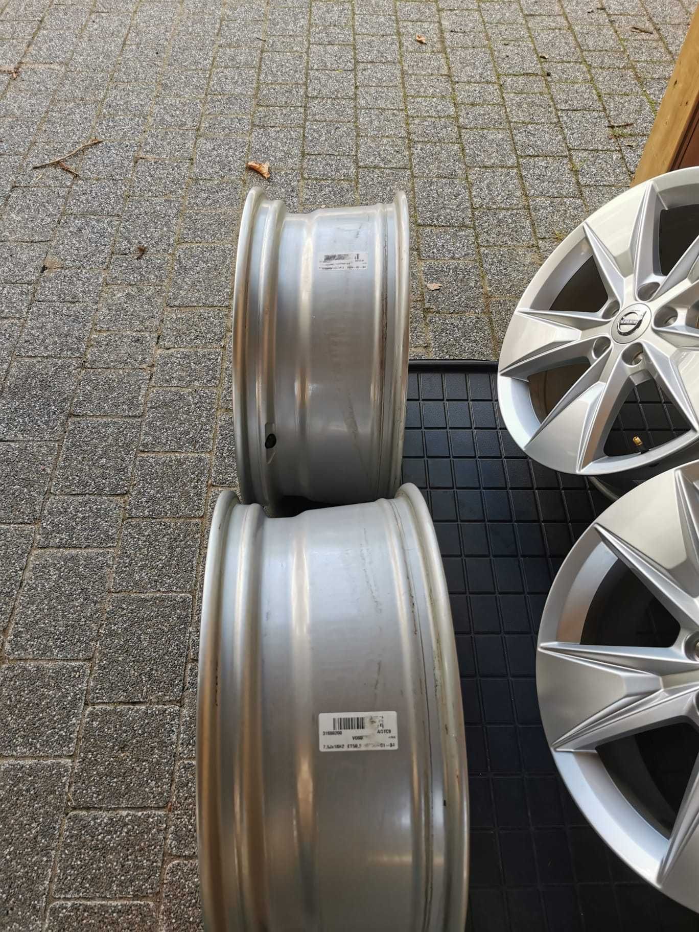 Sprzedam felgi VOLVO XC40