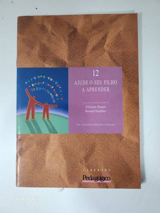 Vários livros de diversos temas.