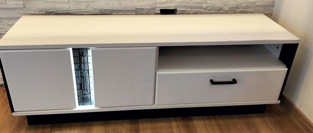 Sprzedam szafkę RTV