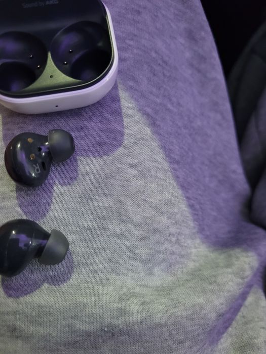 Samsung galaxy buds 2