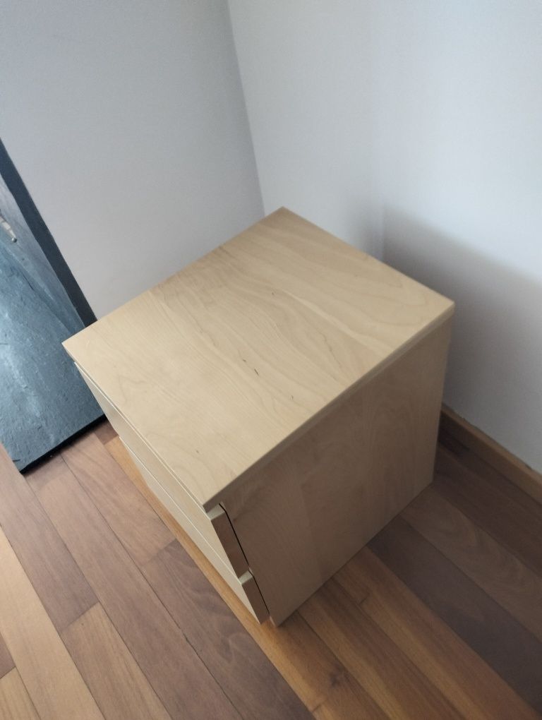 Mesa de cabeceira