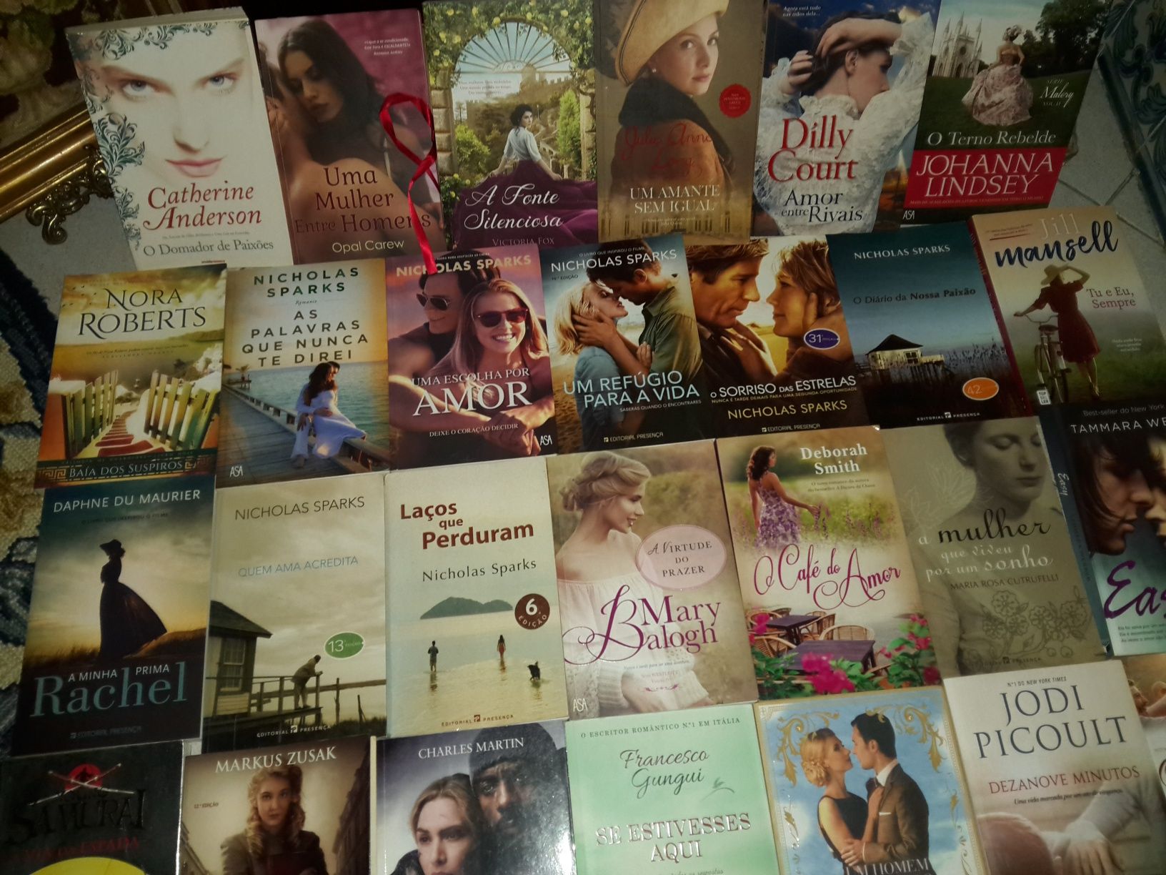 45 Livros romance/Bestseller  Nicholas Sparks, Nora Roberts