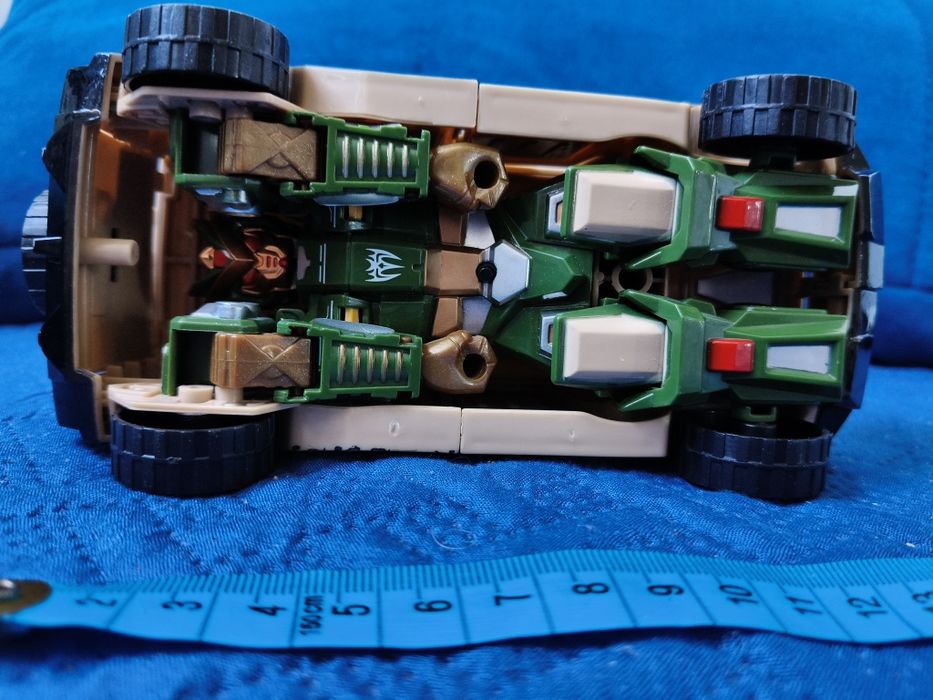 Samochód robót 2 w 1 Transformers autko terenowe Hammer