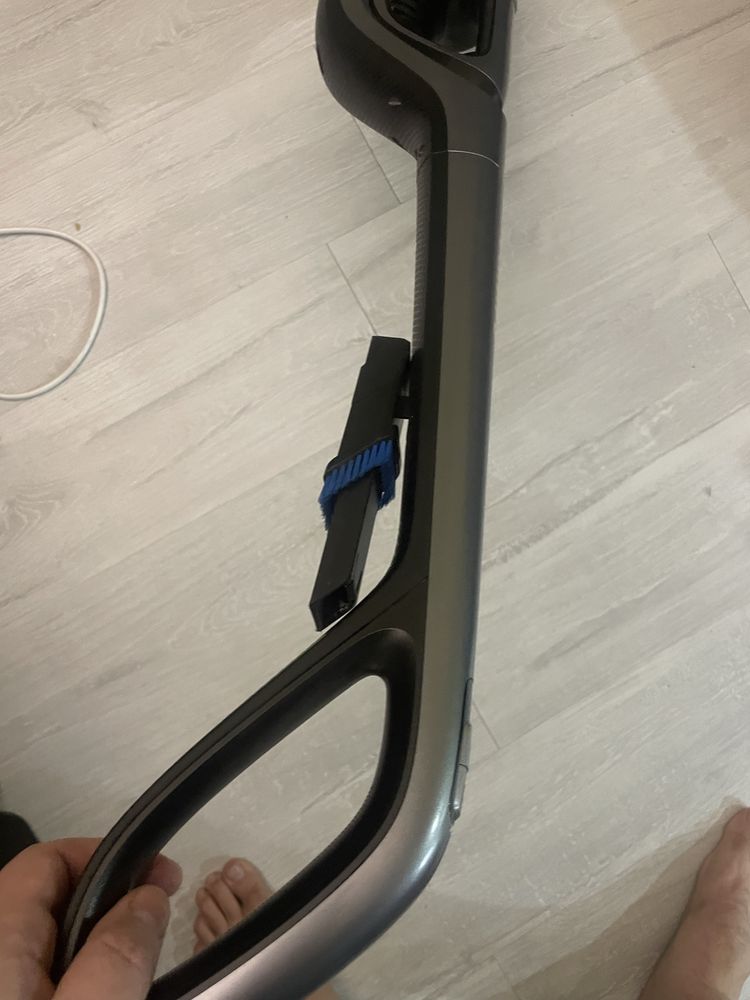 Пилосос акумуляторний зі щіткою Philips PowerPro Duo
