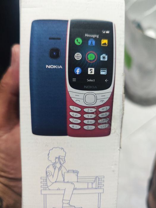 Nokia 8210 azul semi novo