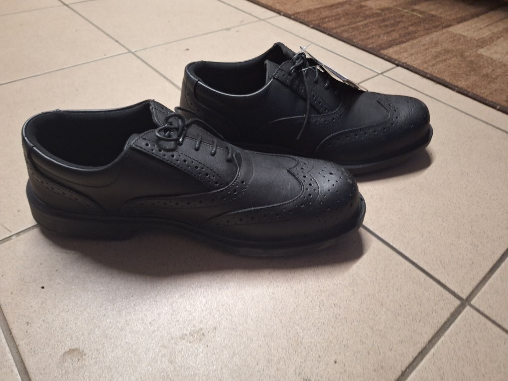 Nowe buty robocze deltaplus