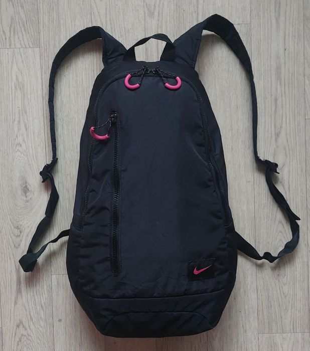 Рюкзак б/у Nike 20L