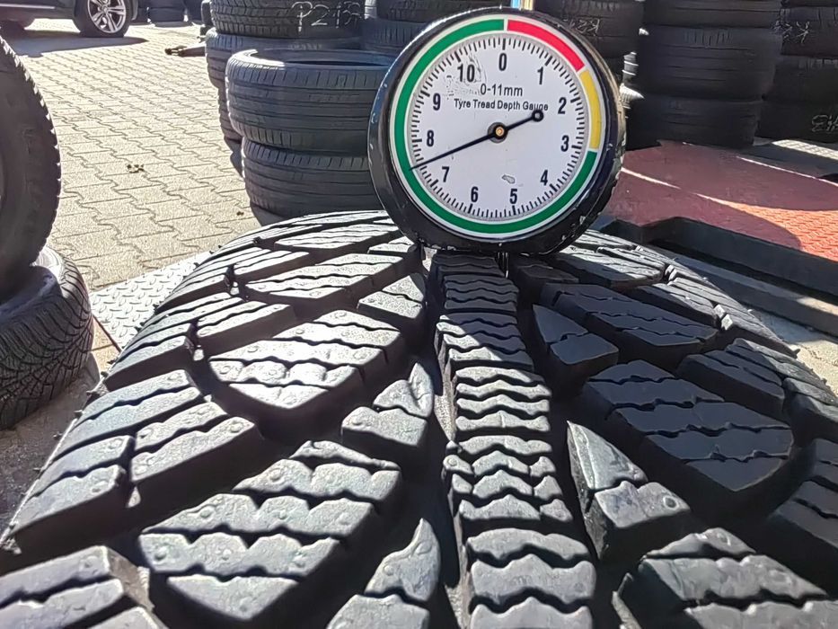 165/70R14 81T Fulda Kristall Monter 3 para zima PZ148 K5